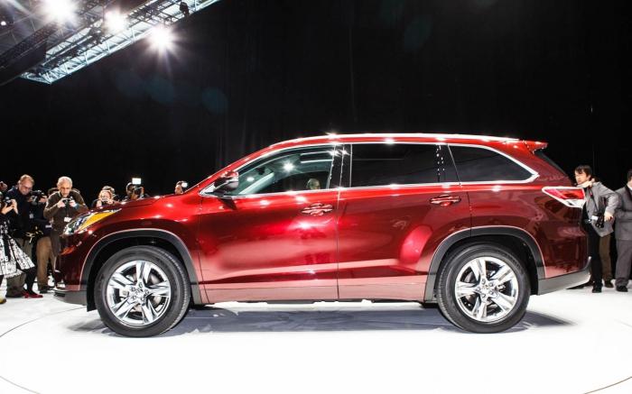 Overzicht van SUV "Toyota-Highlander"