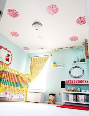 plafond in de kinderkamer