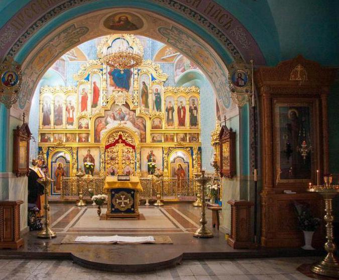Kerk van het Vladimir-ikoon van de moeder van God op de foto van Mytishchi