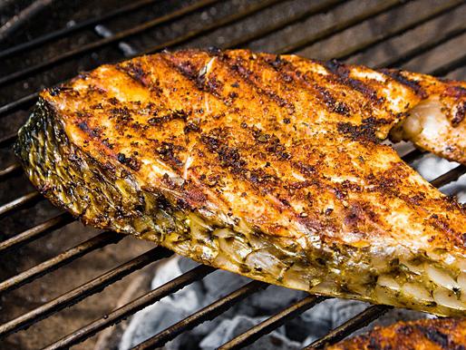 Vis op de grill - het lekkerste en lekkerste gerecht