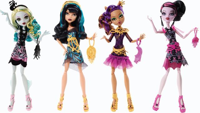 Hoe maak je een pop Monster High? Met onze handen vervullen we de verlangens van de dochter-dochter
