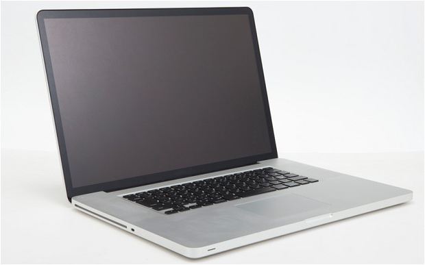 Wat zijn de moederborden voor een laptop die verschillen van een desktop pc?