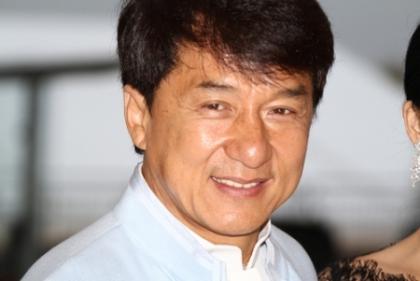 Hoe oud is Jackie Chan, evenals andere feiten uit het persoonlijke leven van de acteur