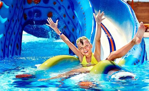 Aquapark in Kstovo-openingsfoto