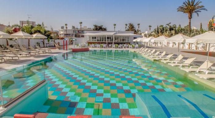 Hotel Nicolas Color Hotel 3 * (Ayia Napa, Cyprus): foto's en recensies over toeristen.