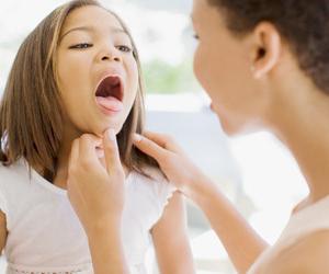 Hoe tonsillitis bij kinderen te behandelen