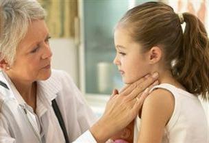 Lymfadenitis bij een kind: oorzaken, types, symptomen, behandeling